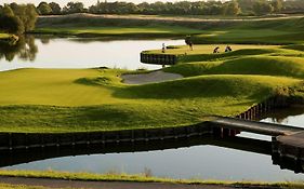 Novotel Saint Quentin Golf National